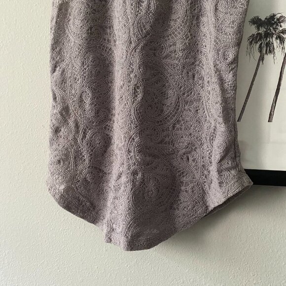Aritzia | NWOT Wilfred Mauve Gray Volant Sleeveless Racerback Lace Tank Size XS - Picture 7 of 10